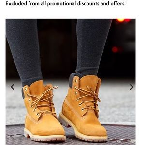 Womens waterproof timberland boots size 8